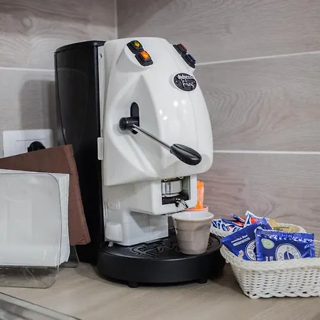 La Corte In Centro לינה וארוחת בוקר 3*