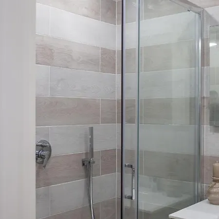 לינה וארוחת בוקר La Corte In Centro 3*