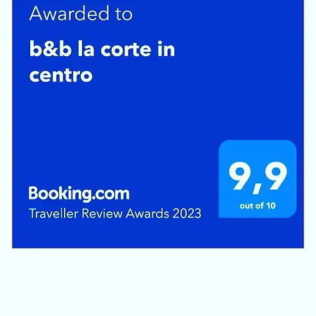 La Corte In Centro לינה וארוחת בוקר